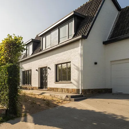 Дом отдыха Bunker 155 *